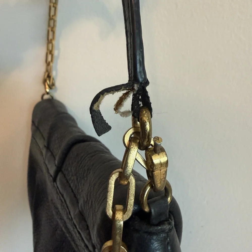 Marc by Marc Jacobs Black Pebbled Leather Handbag Purse Gold Chain Chic